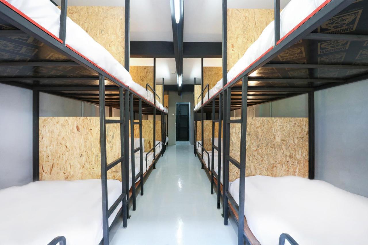 Oyo 823 Oliver'S Hostel (Adults Only) Ban Khlong Nang Li Экстерьер фото
