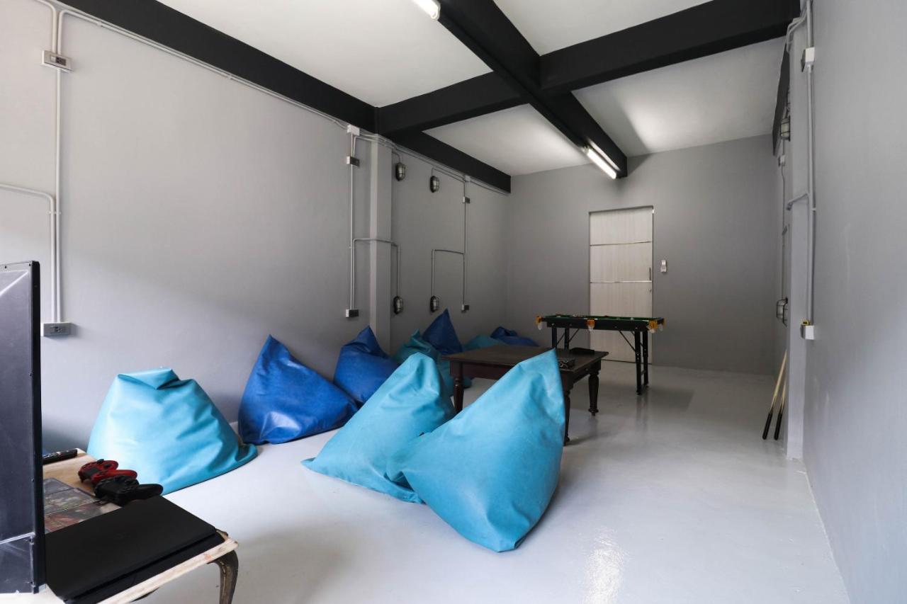 Oyo 823 Oliver'S Hostel (Adults Only) Ban Khlong Nang Li Экстерьер фото